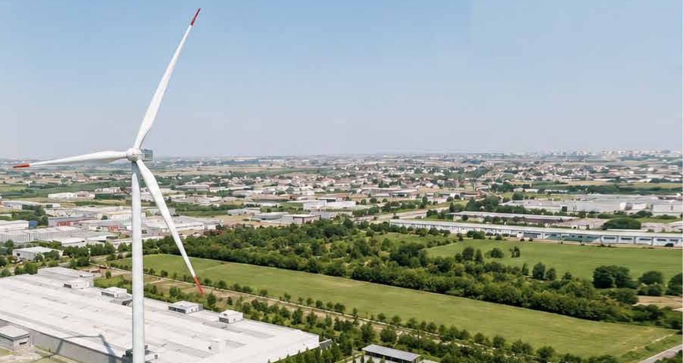 Wind turbine on the Çığır Kimya campus